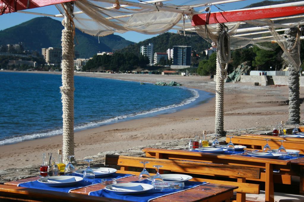 Apartments Slavica Rafailovici บุดวา ภายนอก รูปภาพ