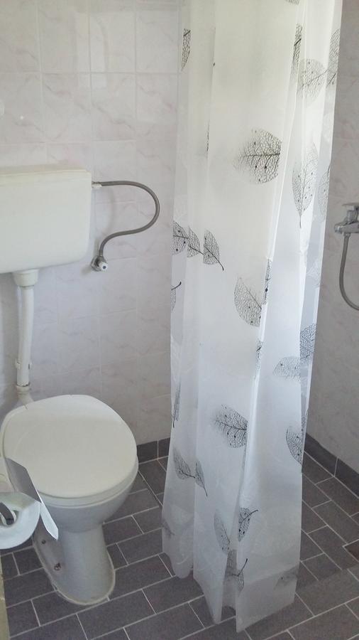 Apartments Slavica Rafailovici บุดวา ภายนอก รูปภาพ
